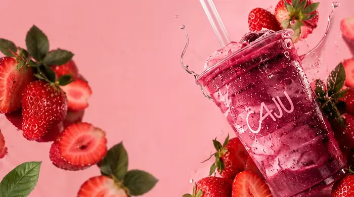 Açaí Caju com morangos
